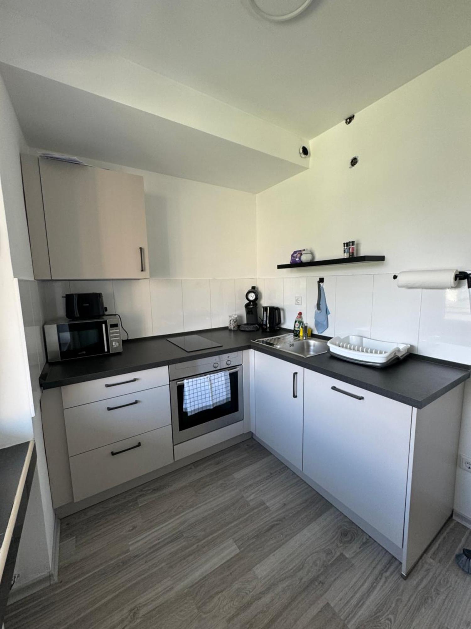 Apartment Am Gustav-Luebcke Museum - Hbf ฮัมม์ ภายนอก รูปภาพ